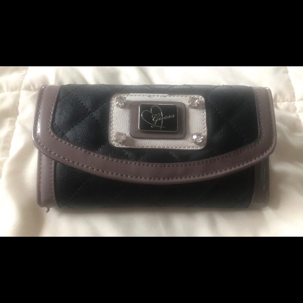 Guess wallet